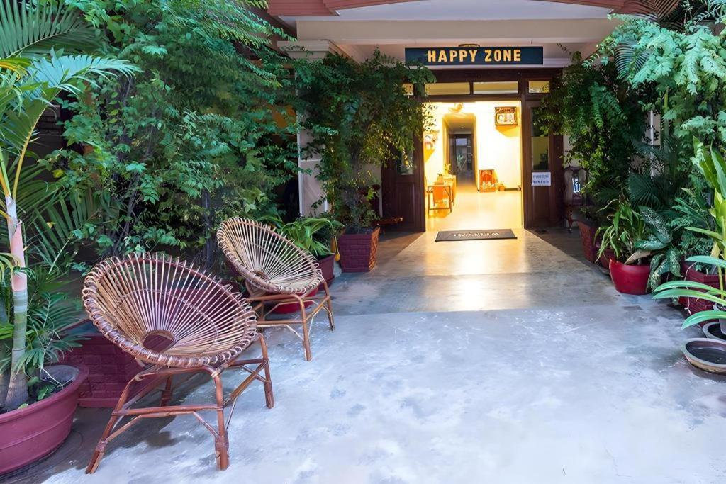 Happy Zone Hostel Siem Reap Exterior foto